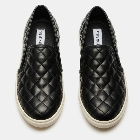 STEVE MADDEN Quilted Slip-on - New in box! - Picture 4 of 12